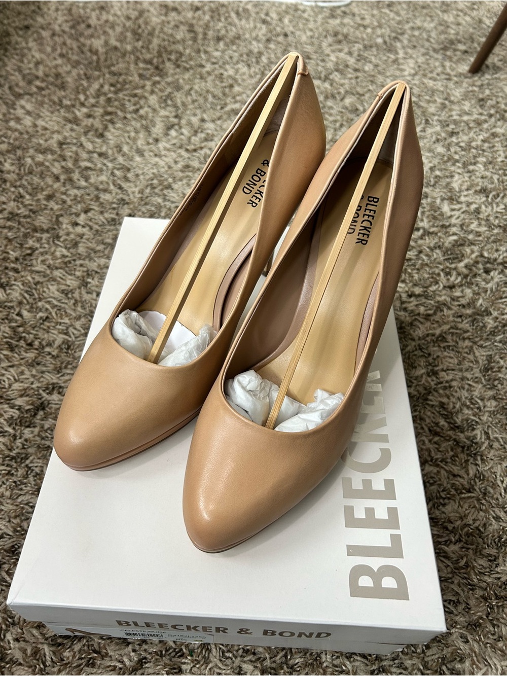 Bleecker & Bond Nude/Tan Classic Pointed-Toe Heels
